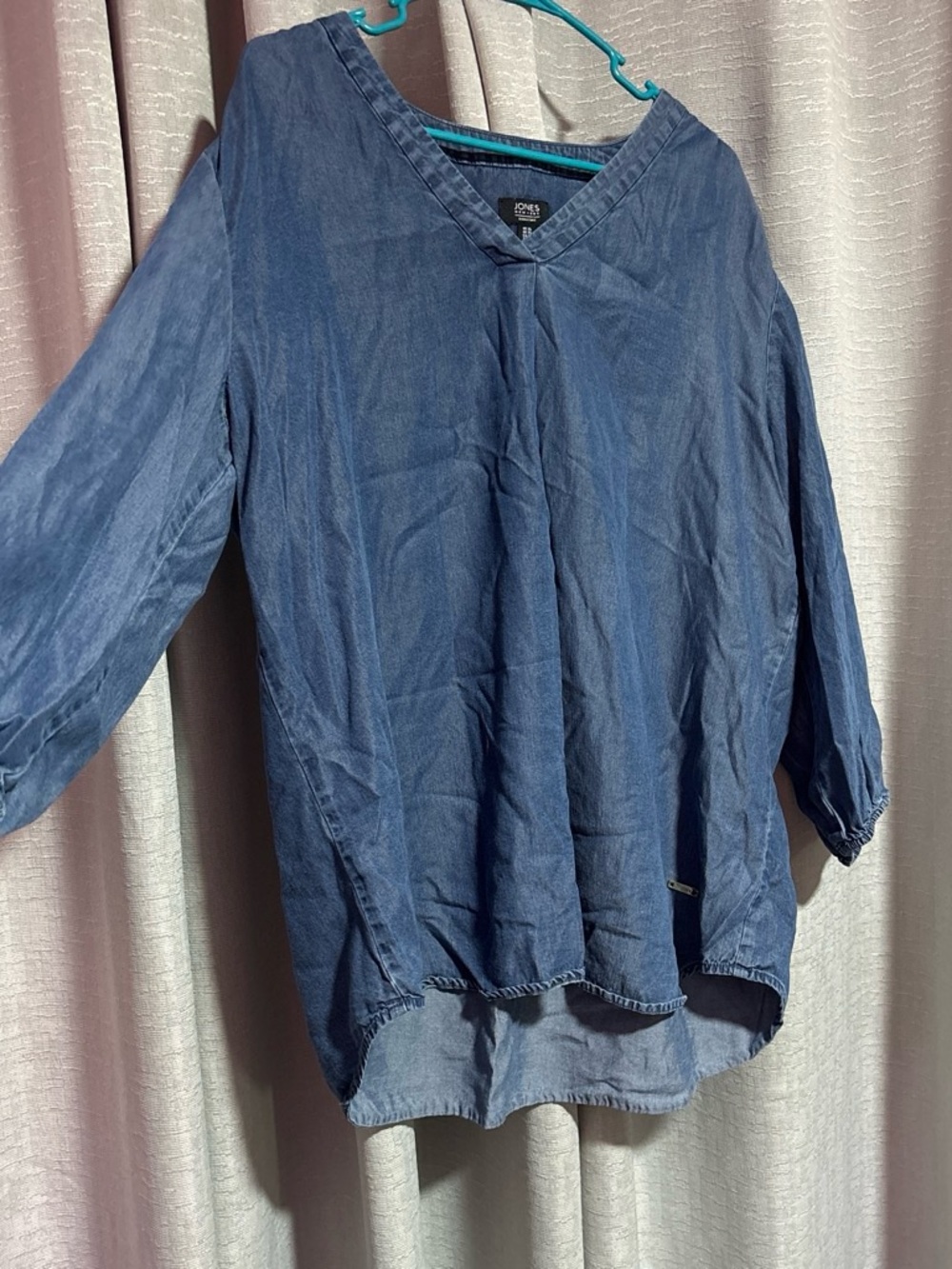 Jones New York Blue Signature Top